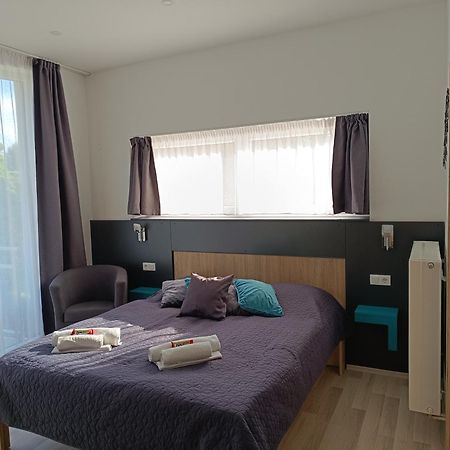 Ujhely Apartmanhaz Siófok Eksteriør bilde
