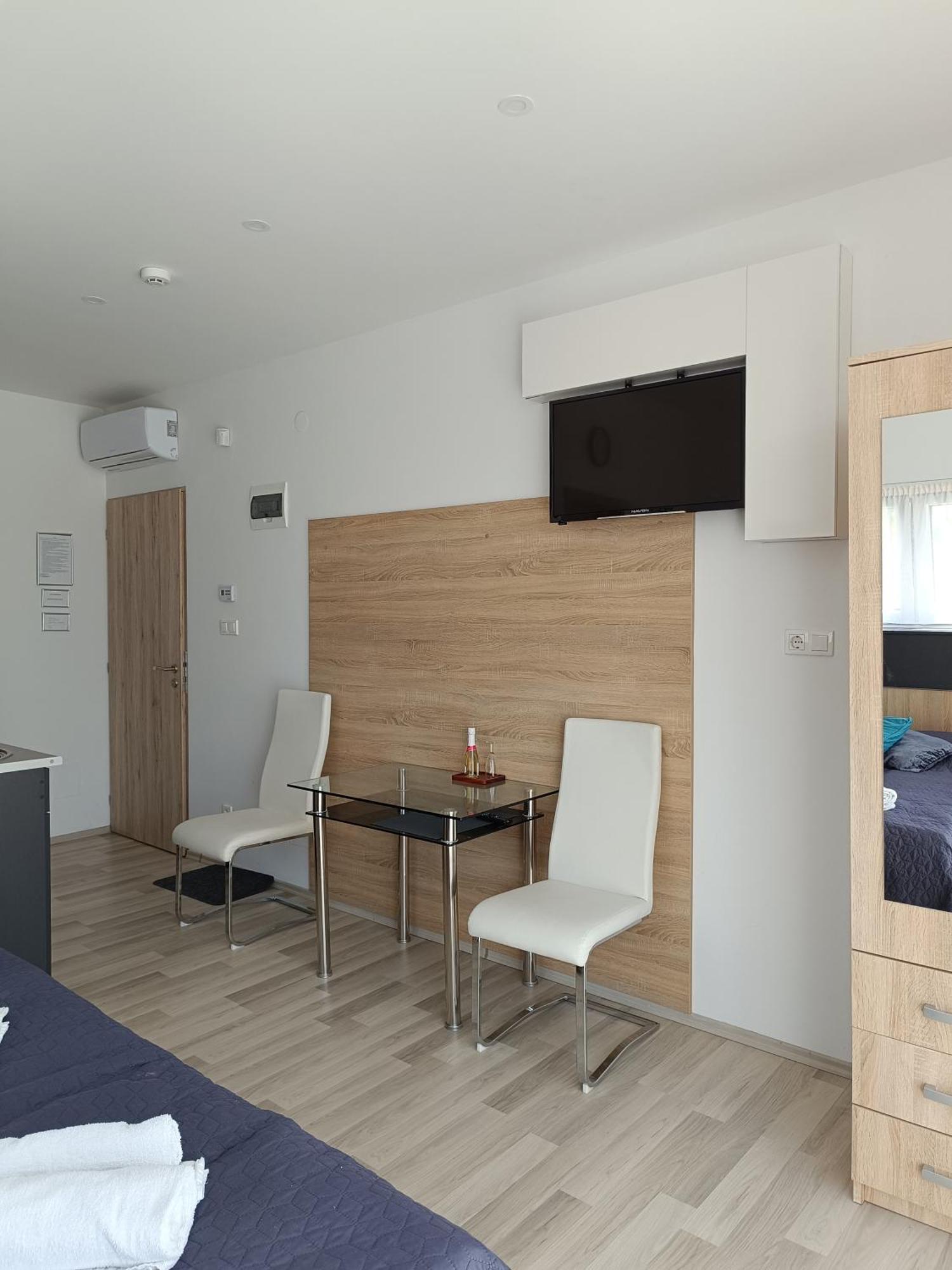 Ujhely Apartmanhaz Siófok Eksteriør bilde