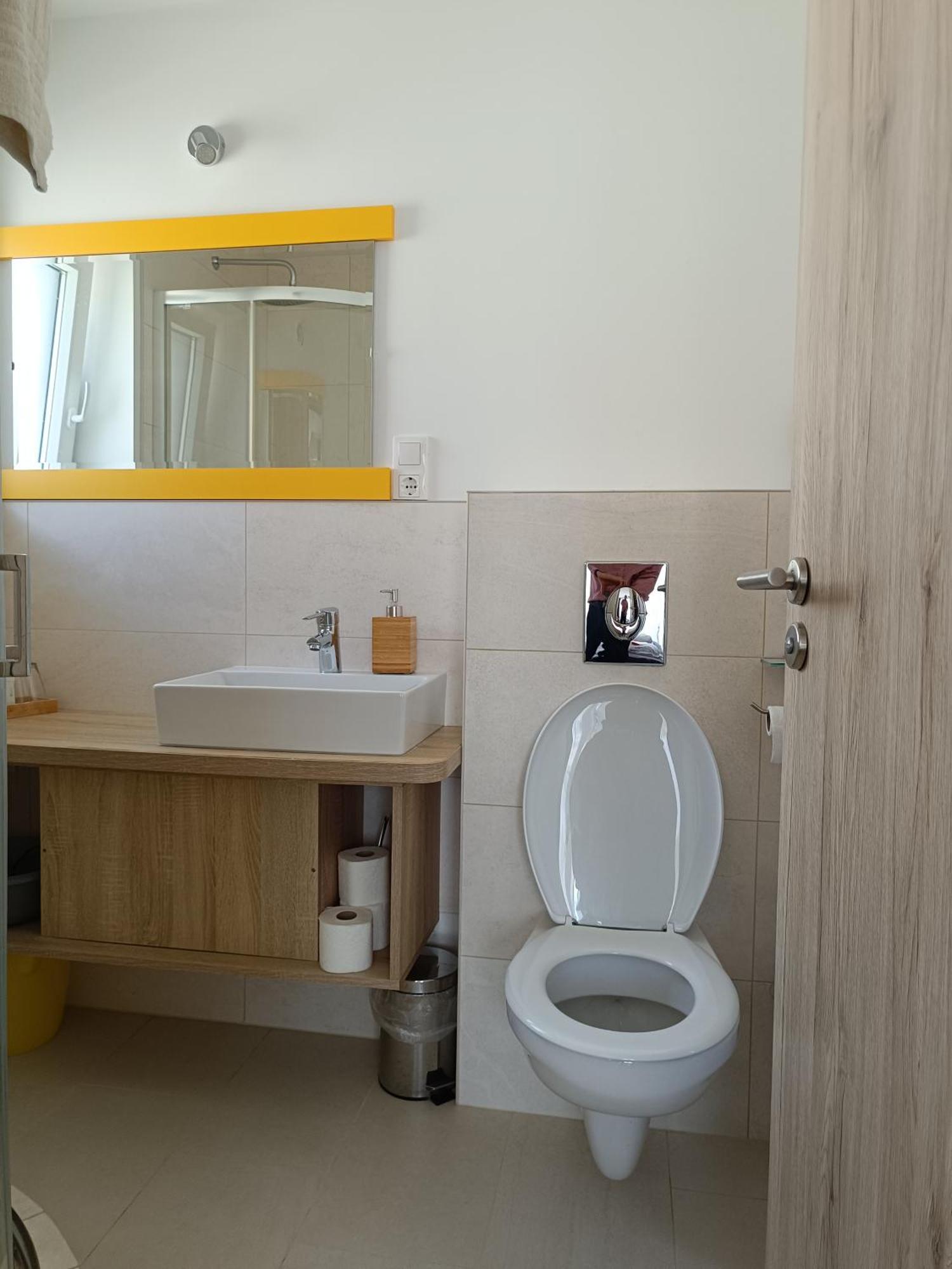Ujhely Apartmanhaz Siófok Eksteriør bilde