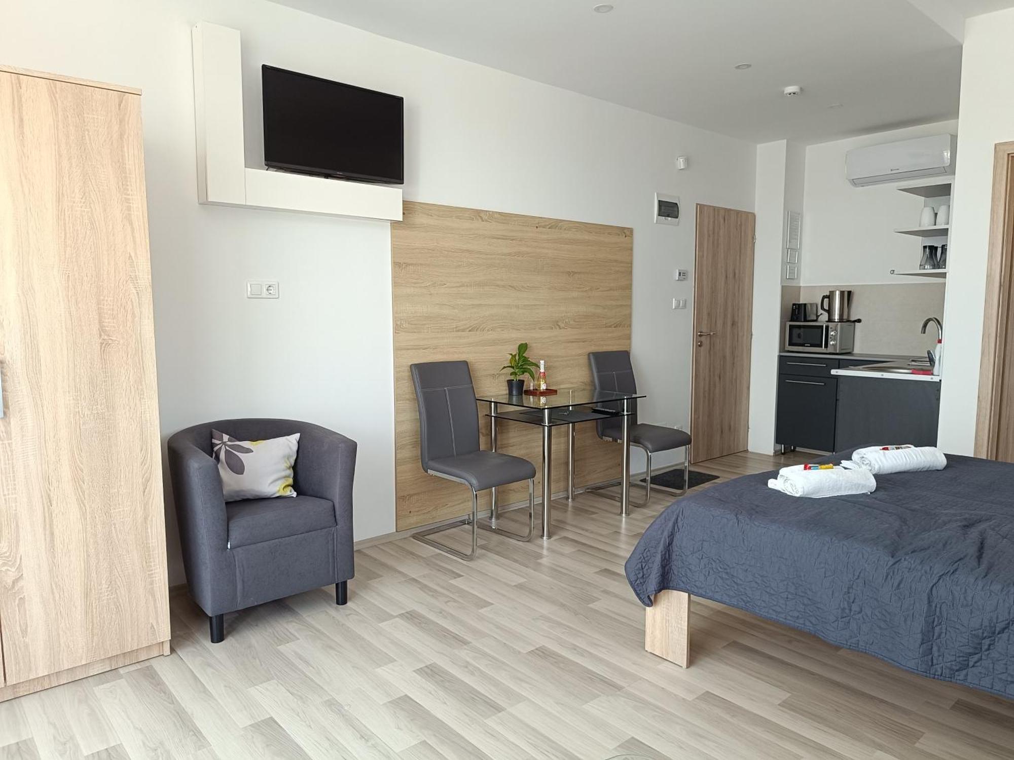 Ujhely Apartmanhaz Siófok Eksteriør bilde
