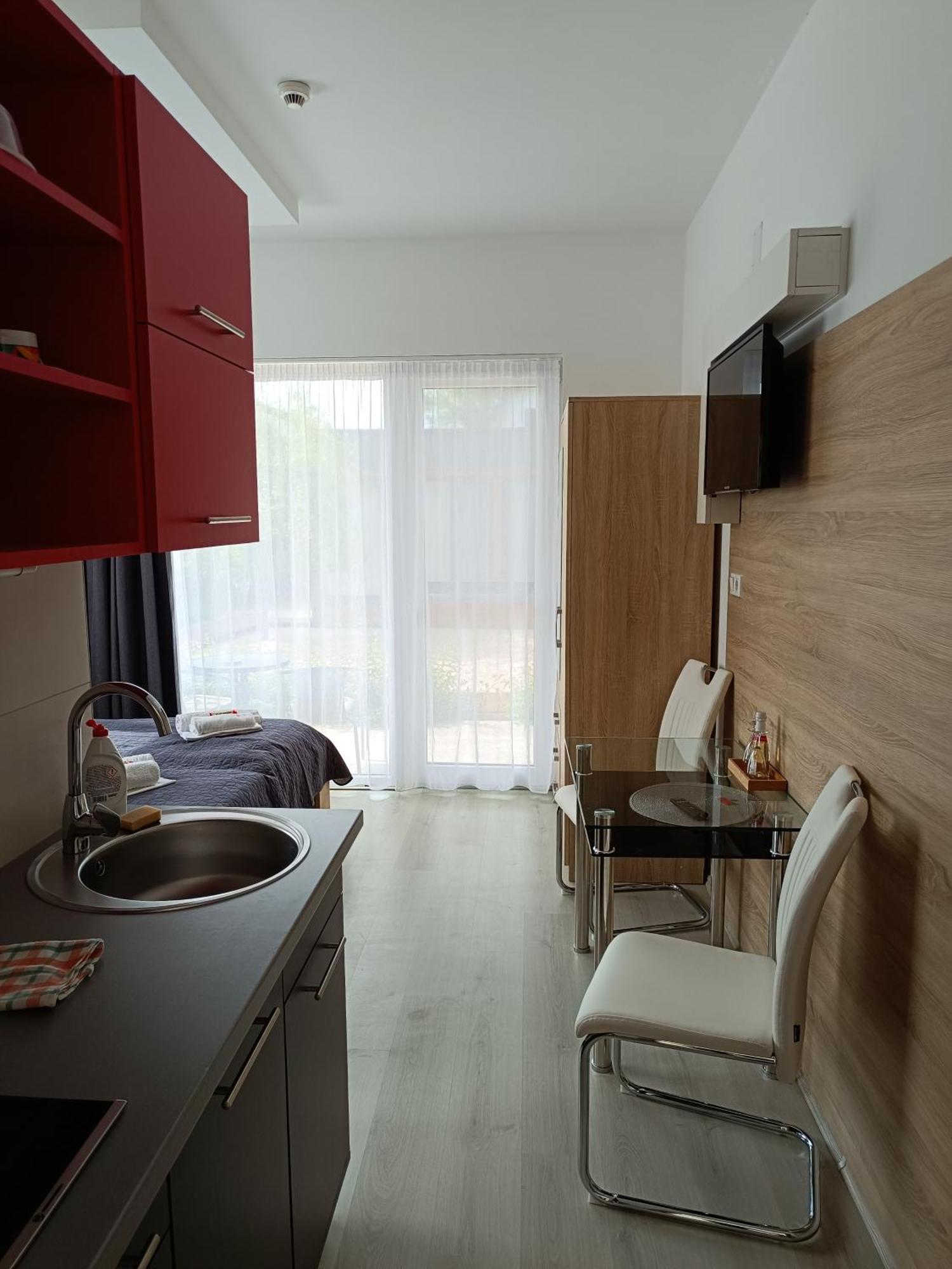 Ujhely Apartmanhaz Siófok Eksteriør bilde