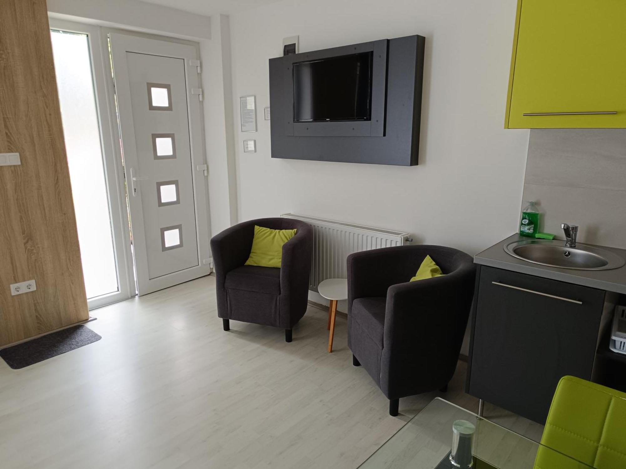 Ujhely Apartmanhaz Siófok Eksteriør bilde